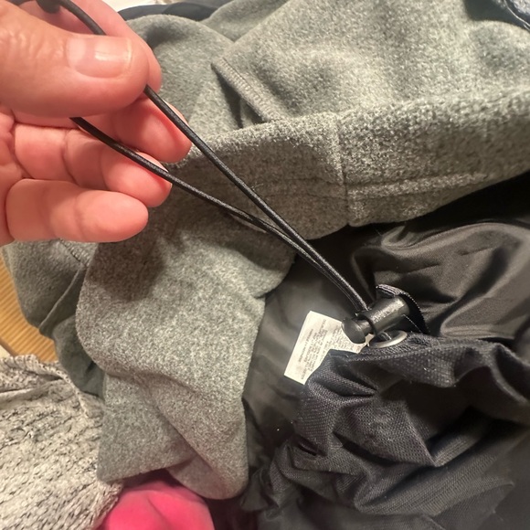 Columbia Men's Black and Gray Jacket XXL - Picture 10 of 10